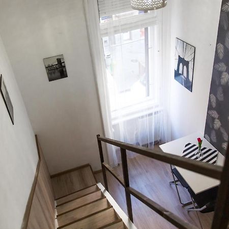 Modern Budget Lofts In The City Centre Budapest Exterior foto