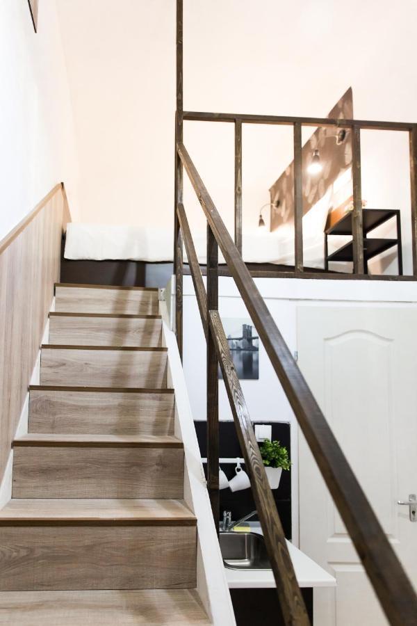 Modern Budget Lofts In The City Centre Budapest Exterior foto