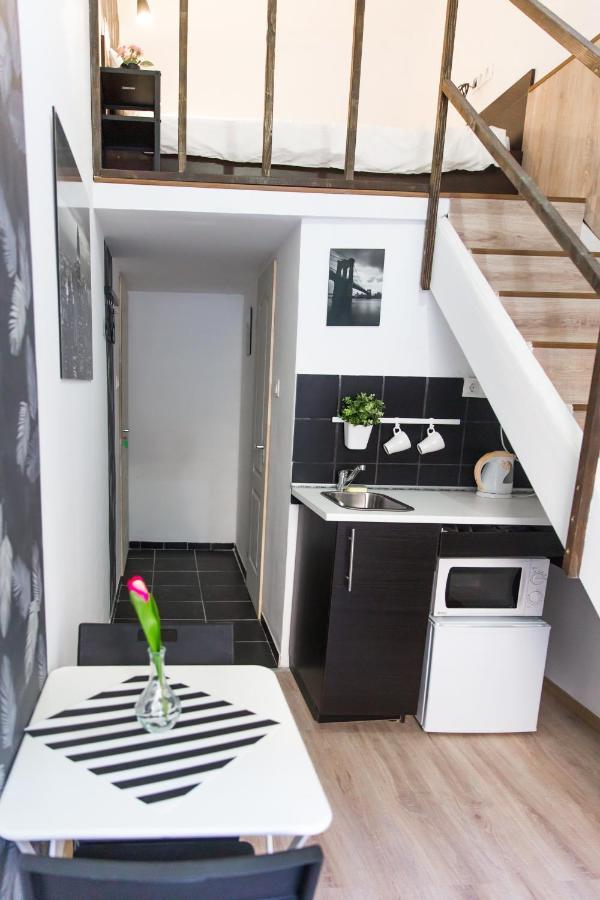 Modern Budget Lofts In The City Centre Budapest Exterior foto