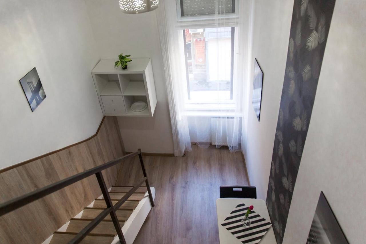 Modern Budget Lofts In The City Centre Budapest Exterior foto